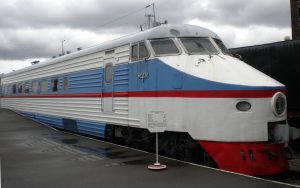 Weiß, Rot, Blauer Schnellzug der sowjetischen Staatsbahn, der ER 200.