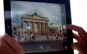 Fotoshooting des Brandenburger Tors mit iPad