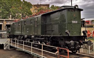 Güterzuglokomotive E95 02 | BJ 1927 | Auf der Drehscheibe vom DB Museum Halle