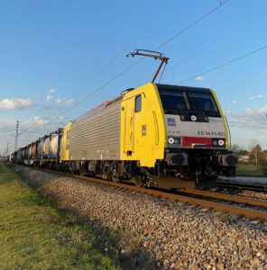 ©FOTO: MARKUS BIEHL | RAILMEN-LOKFÜHRER | Baureihe 189 vom Lokvermieter MRCE im Morgenlicht