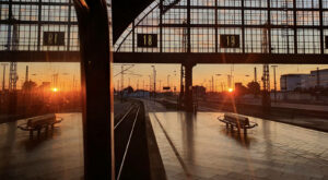 ©Foto: Tim Allgaier | railmen Tf | Sonnenaufgang am Leipziger Hauptbahnhof