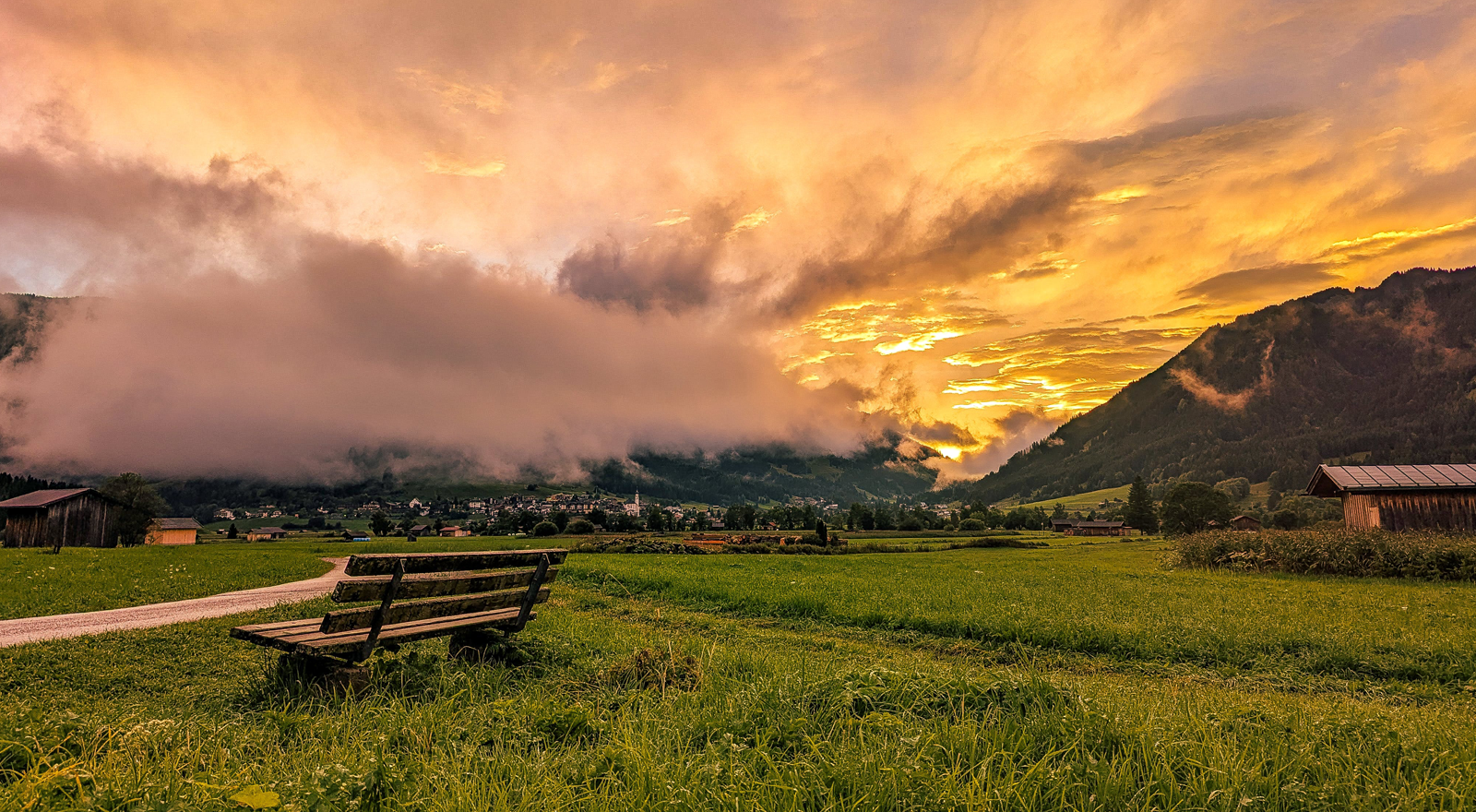©Foto: Robert Bathelmes | railmen | Sonnenuntergang in Ehrwald