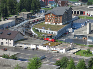 ©FOTO: ERIK LIEBETRUTH | RAILMEN-LOKFÜHRER | Andermatt Hauptbahnhof